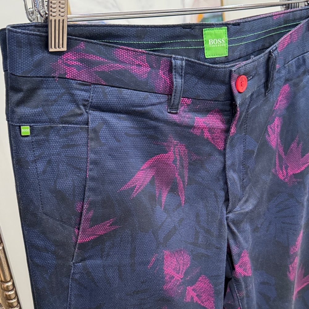 Boss Men's Chinos in Dark Blue with Red Accents - Picture 2 of 5